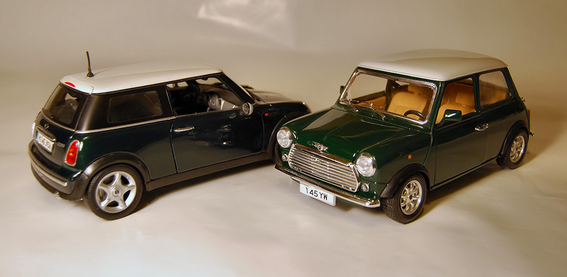 Illustration for article titled LaLD Car Week: Thursday on the Thames - Mini Coopers